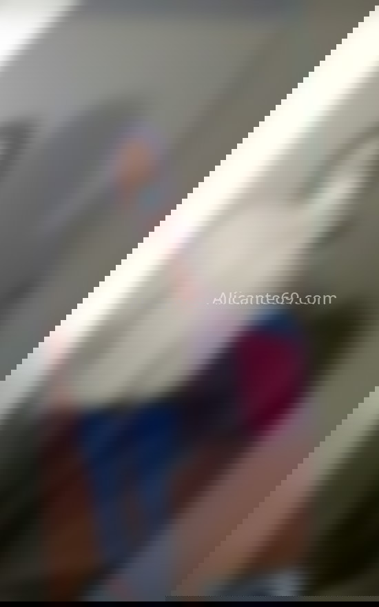 Camila, trans latina enrollada . 642144049. Citas en ALICANTE, ALICANTE. www.alicante69.com.