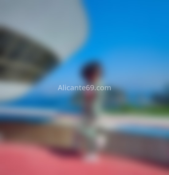 Nahomy, exótica latina. 631588272. Citas en ALICANTE, ALICANTE. www.alicante69.com.