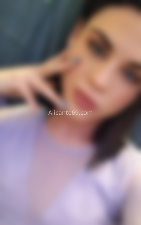 Lucia, trans española recién llegada . 644095357. Citas en ALICANTE, ALICANTE. www.alicante69.com.
