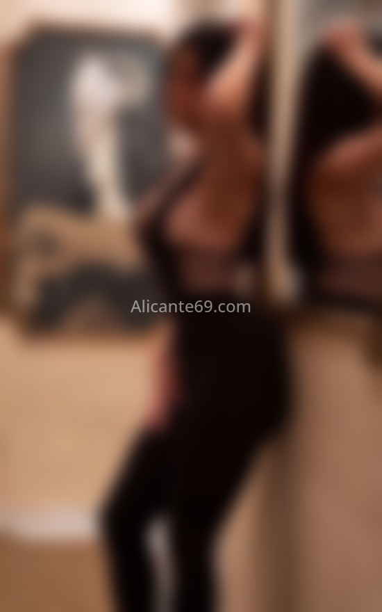 Andrea. 601543179. Citas en ALICANTE, ALICANTE. www.alicante69.com.