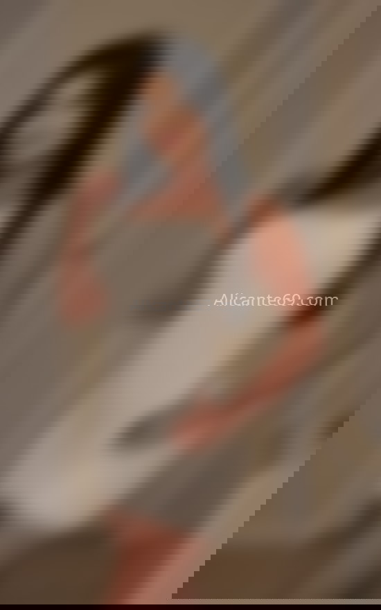 Nicol, jovencita colombiana . 637285428. Citas en ALICANTE, ALICANTE. www.alicante69.com.