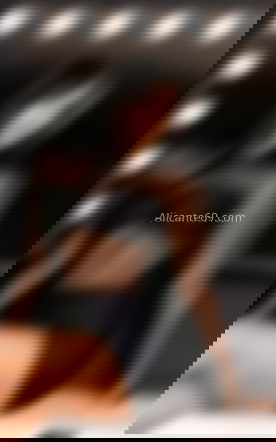 Sofi, colombiana muy maja. 637285428. Citas en ALICANTE, ALICANTE. www.alicante69.com.