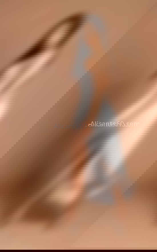 Sofi, colombiana muy maja. 637285428. Citas en ALICANTE, ALICANTE. www.alicante69.com.