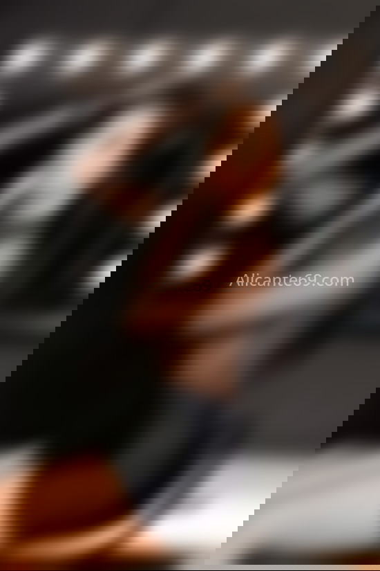 Sofi, colombiana muy maja. 637285428. Citas en ALICANTE, ALICANTE. www.alicante69.com.