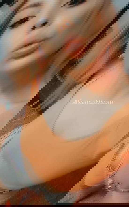 Ainhoa, española con ganas de fiesta. 614698495. Citas en ALICANTE, ALICANTE. www.alicante69.com.