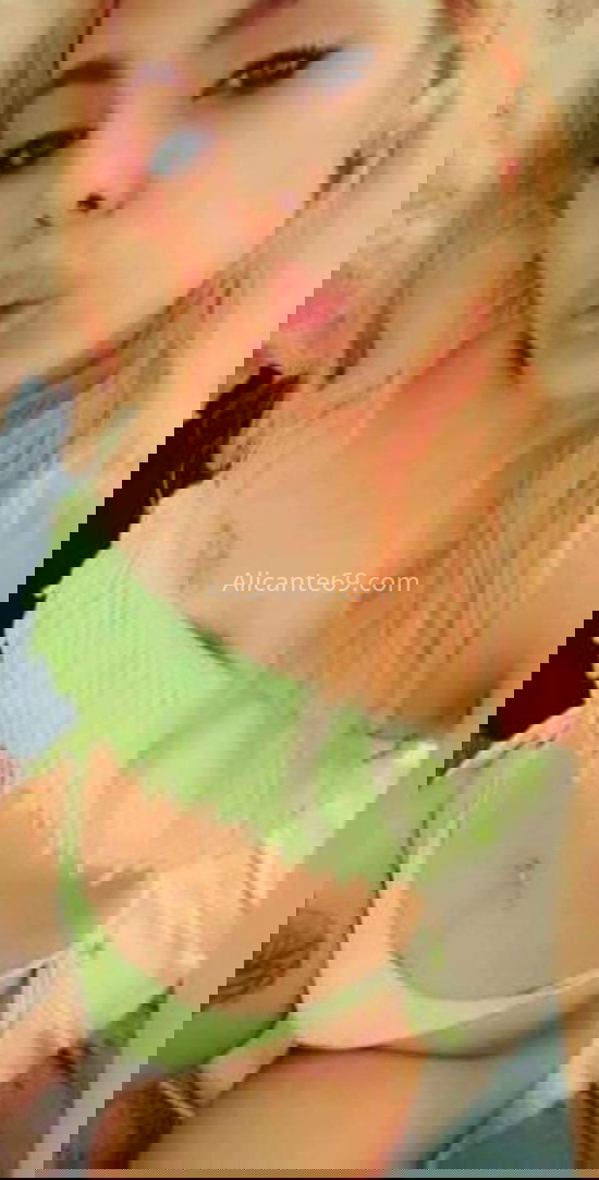 Ainhoa, española con ganas de fiesta. 614698495. Citas en ALICANTE, ALICANTE. www.alicante69.com.