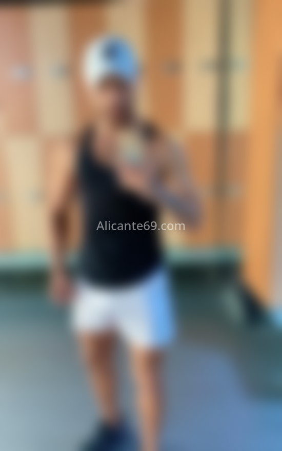 Latino fiestero. 678129792. Citas en ALICANTE, ALICANTE. www.alicante69.com.