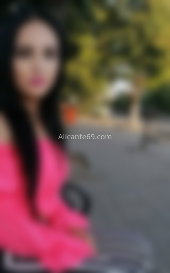 Isabela. 664331023. Citas en ALICANTE, ALICANTE. www.alicante69.com.