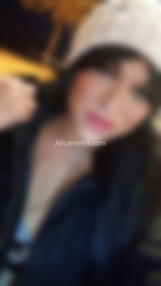 Nicole. 638407172. Citas en ALICANTE, ALICANTE. www.alicante69.com.