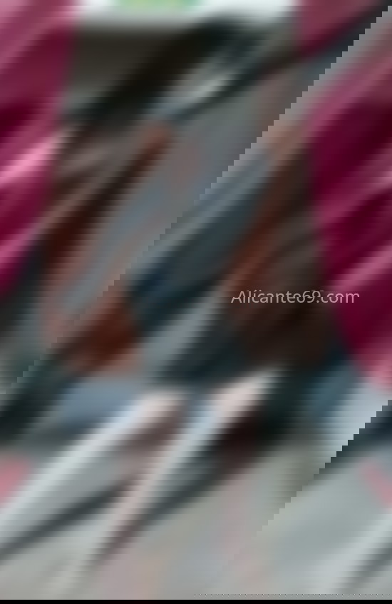 Leyla, trans argentina de paso por aquí. 674494163. Citas en ALICANTE, ALICANTE. www.alicante69.com.