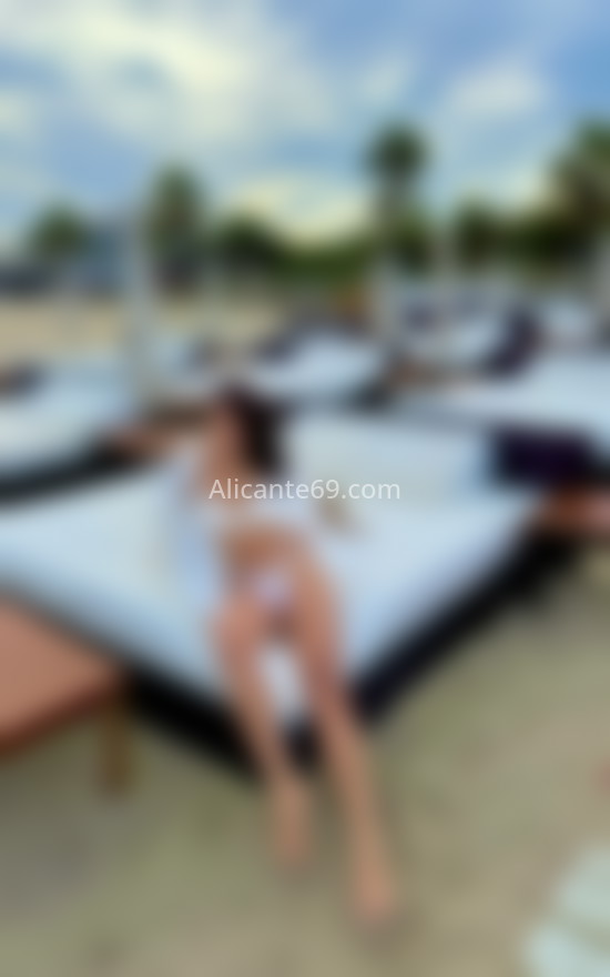 Emilly Muniz. 664214945. Citas en ALICANTE, ALICANTE. www.alicante69.com.