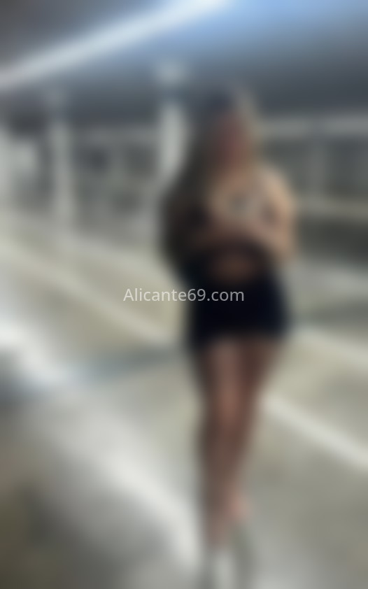 Zoe, fiestera cariñosa. 604180681. Citas en ALICANTE, ALICANTE. www.alicante69.com.
