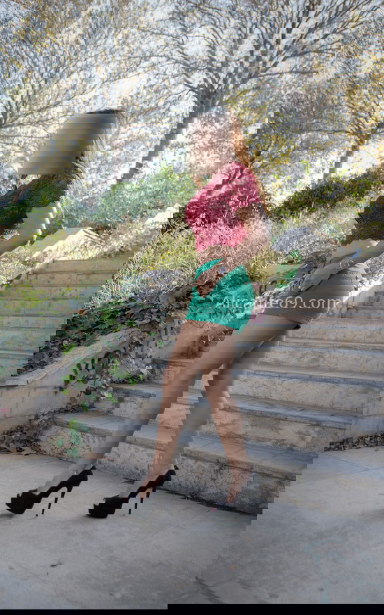 Vicky, buscando explorar mundo. 631290051. Citas en ALICANTE, ALICANTE. www.alicante69.com.