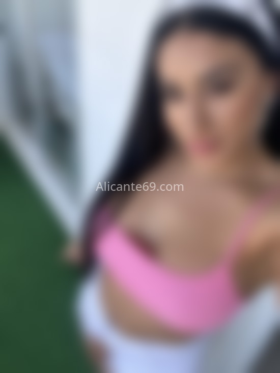Ana, morena con ganas de planes. 643200784. Citas en ALICANTE, ALICANTE. www.alicante69.com.