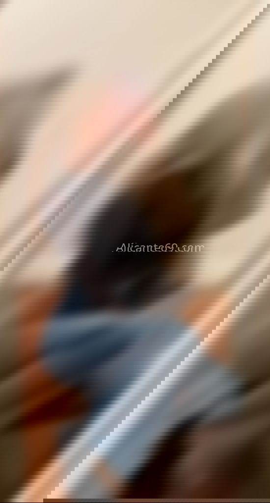 Lolita, chica venezolana. 685604348. Citas en ALICANTE, ALICANTE. www.alicante69.com.