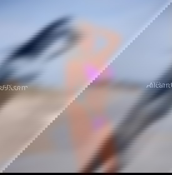 Isabella, jovencita muy bella. 642499652. Citas en ALICANTE, ALICANTE. www.alicante69.com.