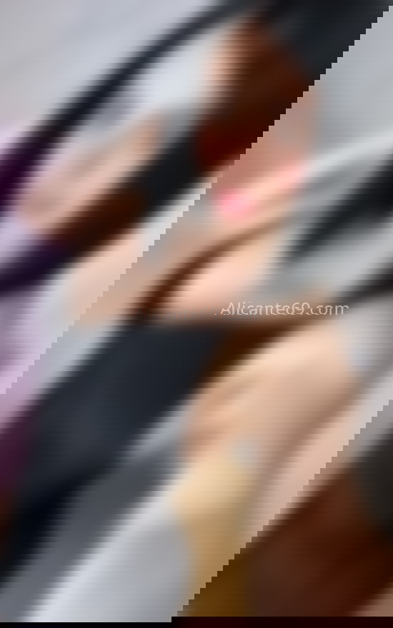 Jovencita latina guapa. 632170313. Citas en ALICANTE, ALICANTE. www.alicante69.com.