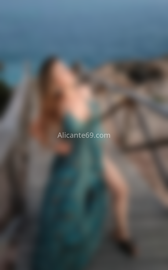 Valentina, colombiana . 613902425. Citas en ALICANTE, ALICANTE. www.alicante69.com.