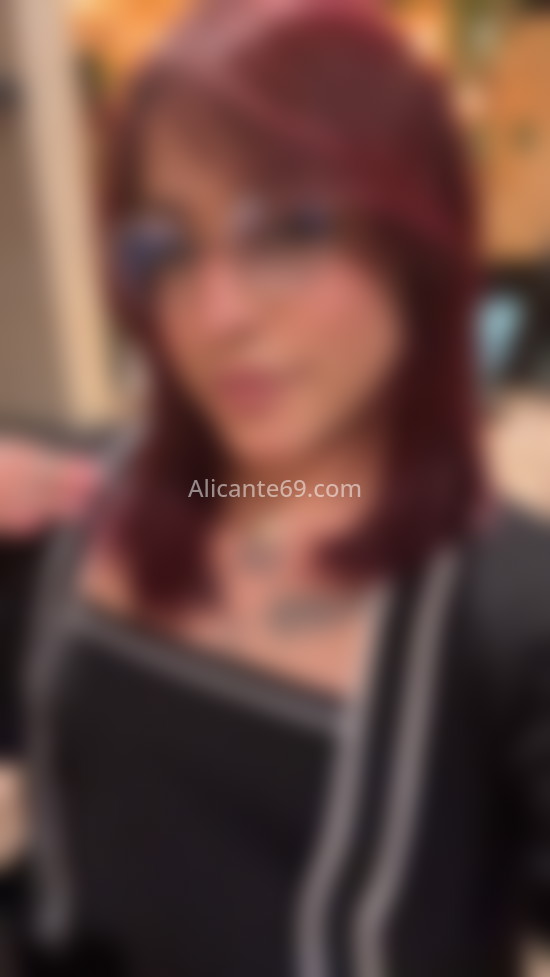 Brenda. 672646143. Citas en ALICANTE, ALICANTE. www.alicante69.com.