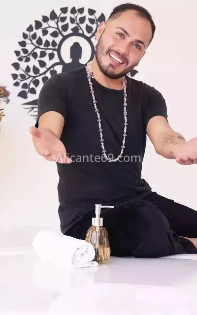 Kevin, masajista argentino . 623355742. Citas en ALICANTE, ALICANTE. www.alicante69.com.
