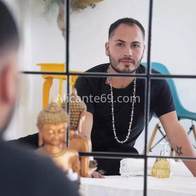 Kevin, masajista argentino . 623355742. Citas en ALICANTE, ALICANTE. www.alicante69.com.