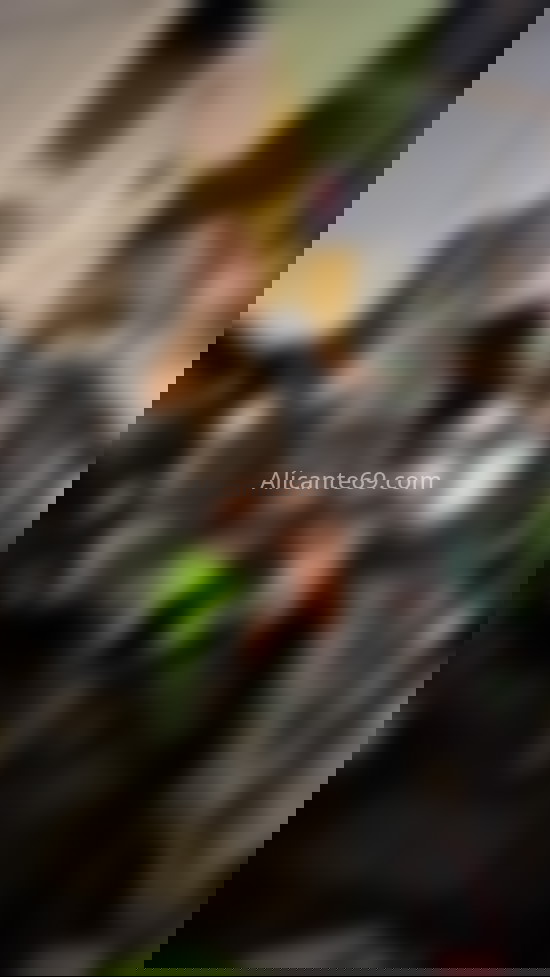 Andrea, colombiana . 633469557. Citas en ALICANTE, ALICANTE. www.alicante69.com.