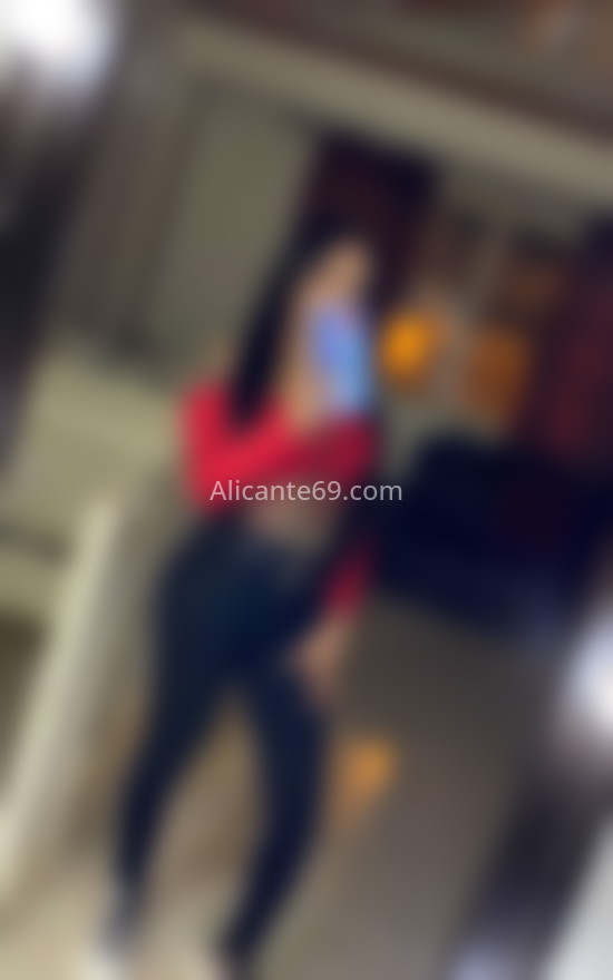 Tiffany, hermosa y sexy latina . 644396160. Citas en ALICANTE, ALICANTE. www.alicante69.com.