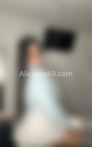 Mariana, trans colombiana simpática. 641744297. Citas en ALICANTE, ALICANTE. www.alicante69.com.