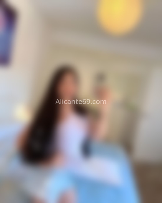 Mariana, trans colombiana simpática. 641744297. Citas en ALICANTE, ALICANTE. www.alicante69.com.
