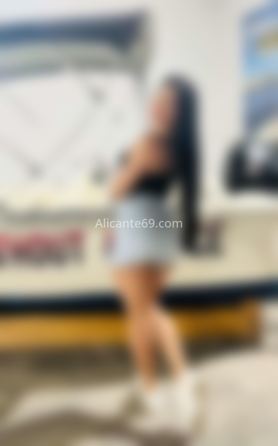Mariana, trans colombiana simpática. 641744297. Citas en ALICANTE, ALICANTE. www.alicante69.com.