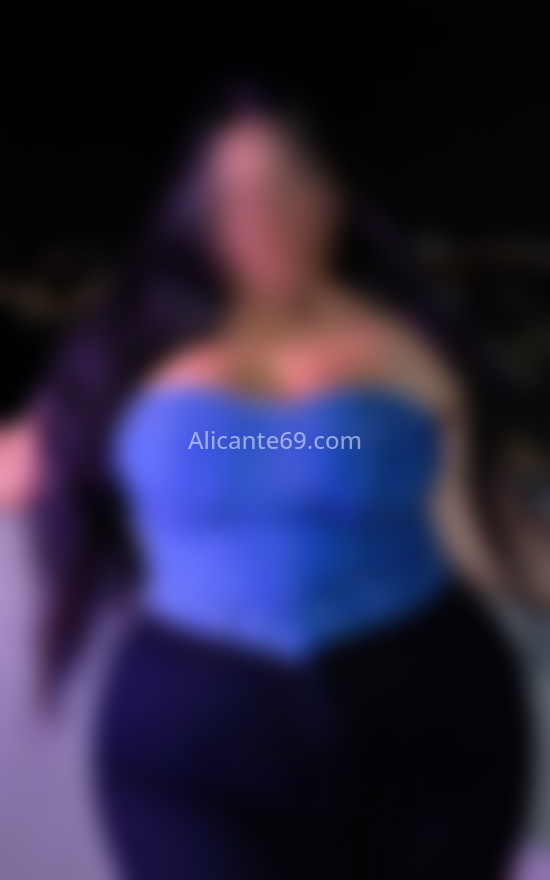 Niccol, colombiana curvy. 603294820. Citas en ALICANTE, ALICANTE. www.alicante69.com.