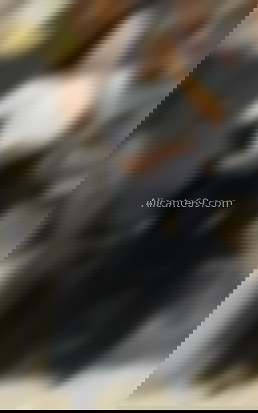 Alisson, hermosa morena. 611353298. Citas en ALICANTE, ALICANTE. www.alicante69.com.