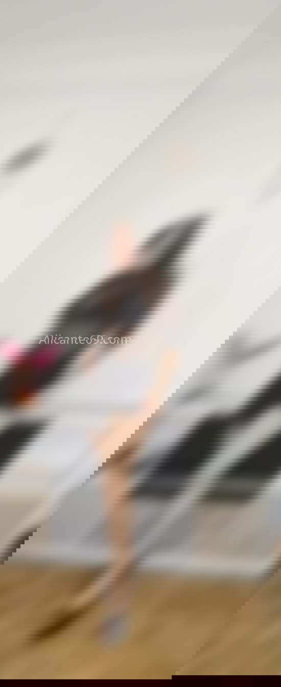 Camila . 695758297. Citas en ALICANTE, ALICANTE. www.alicante69.com.