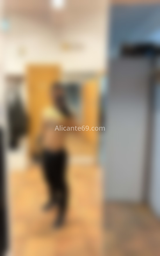 Roberth. 613351769. Citas en ALICANTE, ALICANTE. www.alicante69.com.