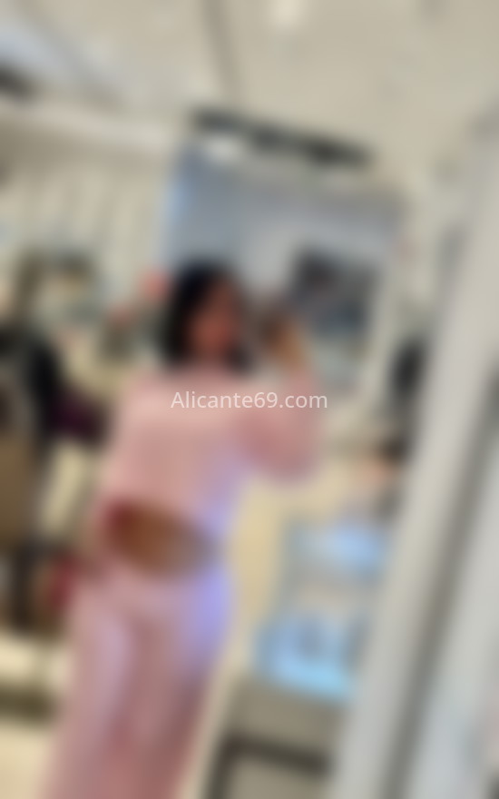 Natalia, trans colombiana recién llegada. 624729943. Citas en ALICANTE, ALICANTE. www.alicante69.com.