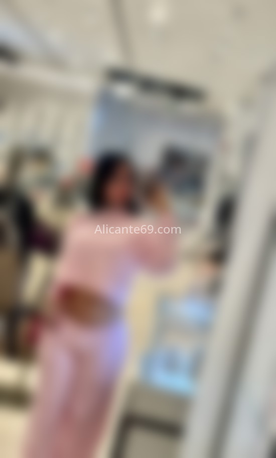 Natalia, trans colombiana recién llegada. 624729943. Citas en ALICANTE, ALICANTE. www.alicante69.com.