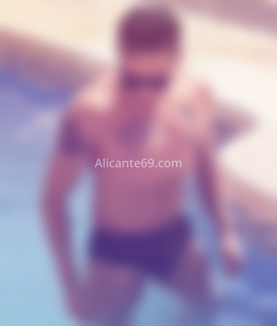 Daniel, chico latino. 661053339. Citas en ALICANTE, ALICANTE. www.alicante69.com.
