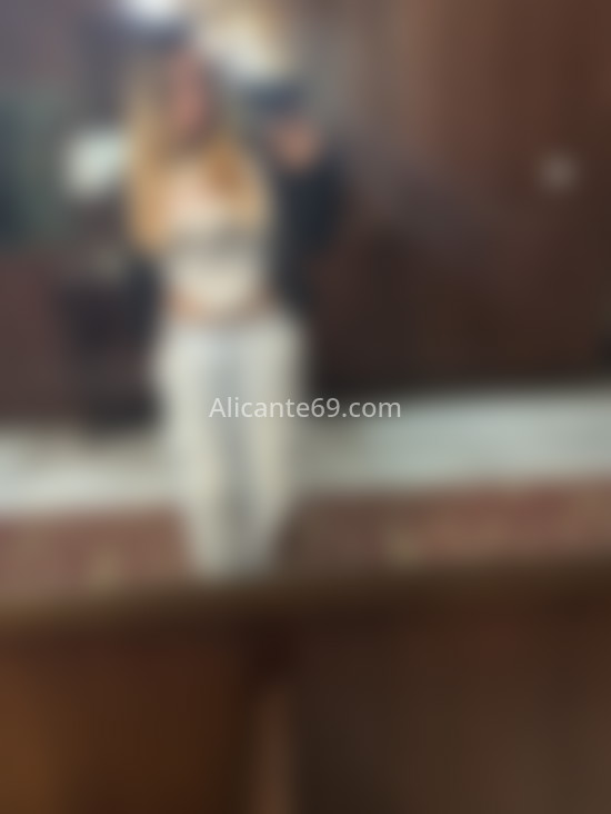 Antonella Delfina, trans argentina. 687749315. Citas en ALICANTE, ALICANTE. www.alicante69.com.