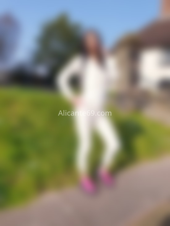Delia. 604969140. Citas en ALICANTE, ALICANTE. www.alicante69.com.
