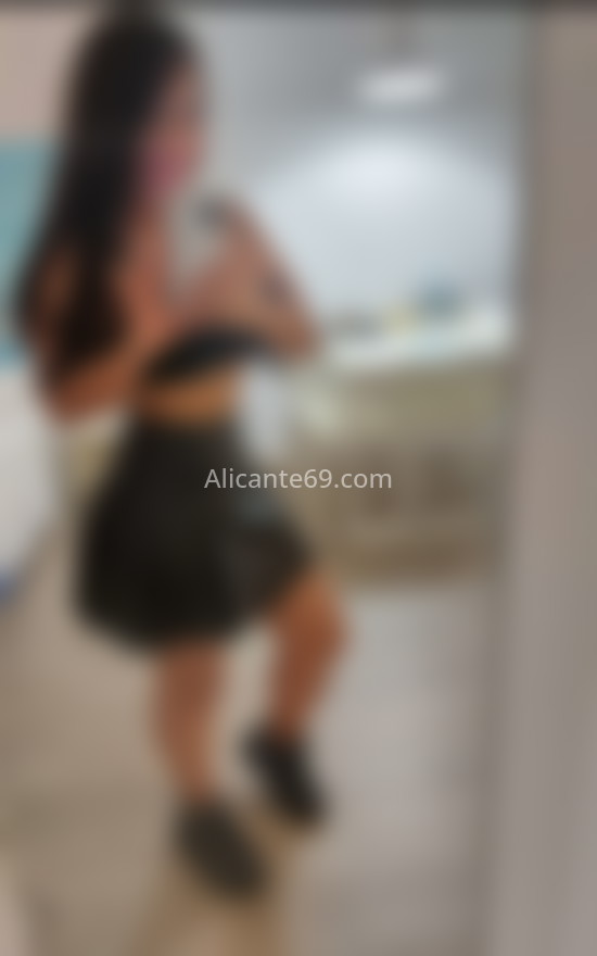 Latina juguetona. 602695128. Citas en ALICANTE, ALICANTE. www.alicante69.com.