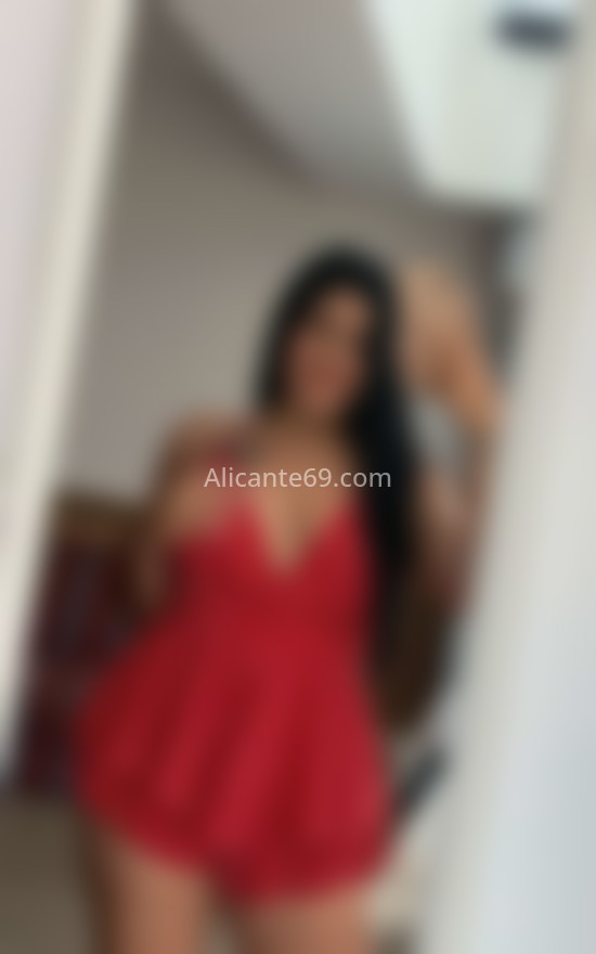 Victoria, chica cariñosa. 631571896. Citas en ALICANTE, ALICANTE. www.alicante69.com.