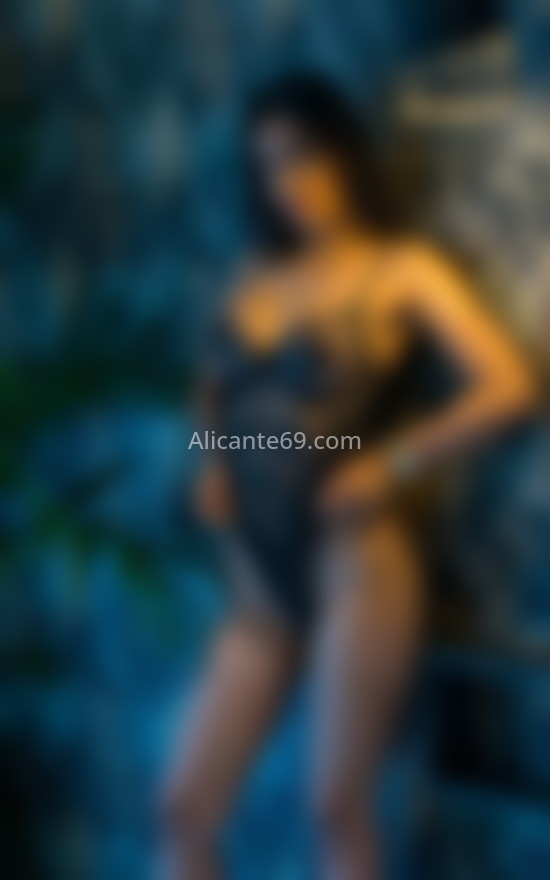 Kenza, solo Salidas. 678707788. Citas en ALICANTE, ALICANTE. www.alicante69.com.