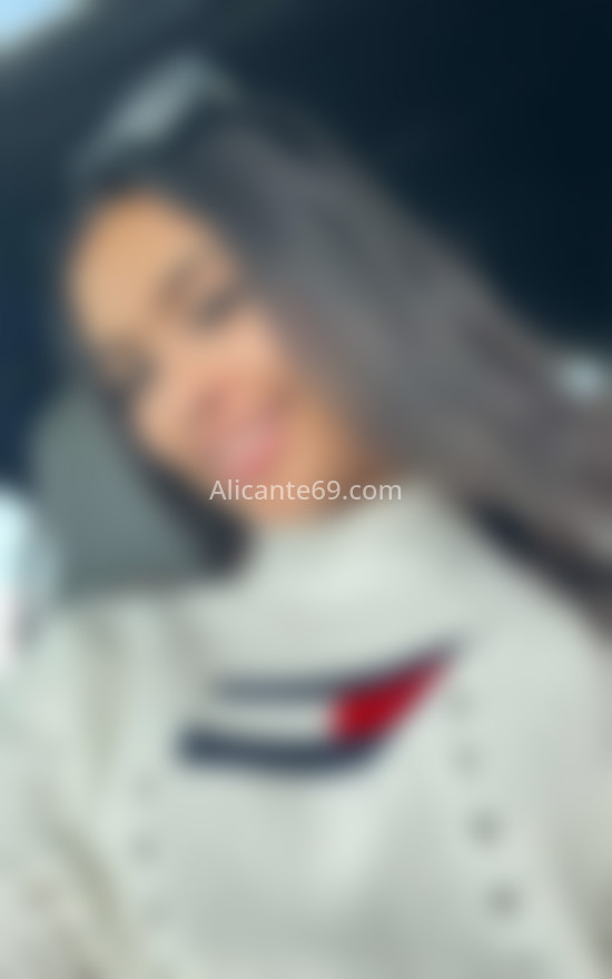 Kenza, solo Salidas. 678707788. Citas en ALICANTE, ALICANTE. www.alicante69.com.