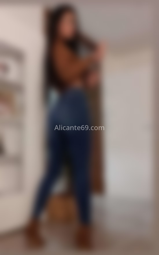 Kenza, solo Salidas. 678707788. Citas en ALICANTE, ALICANTE. www.alicante69.com.