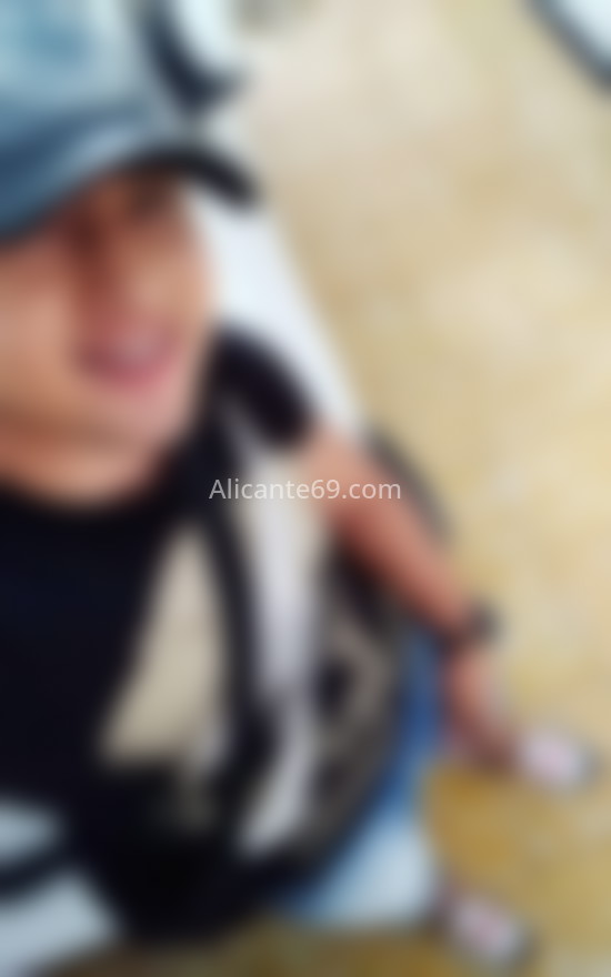 Max, novedad en Alicante. 613431474. Citas en ALICANTE, ALICANTE. www.alicante69.com.