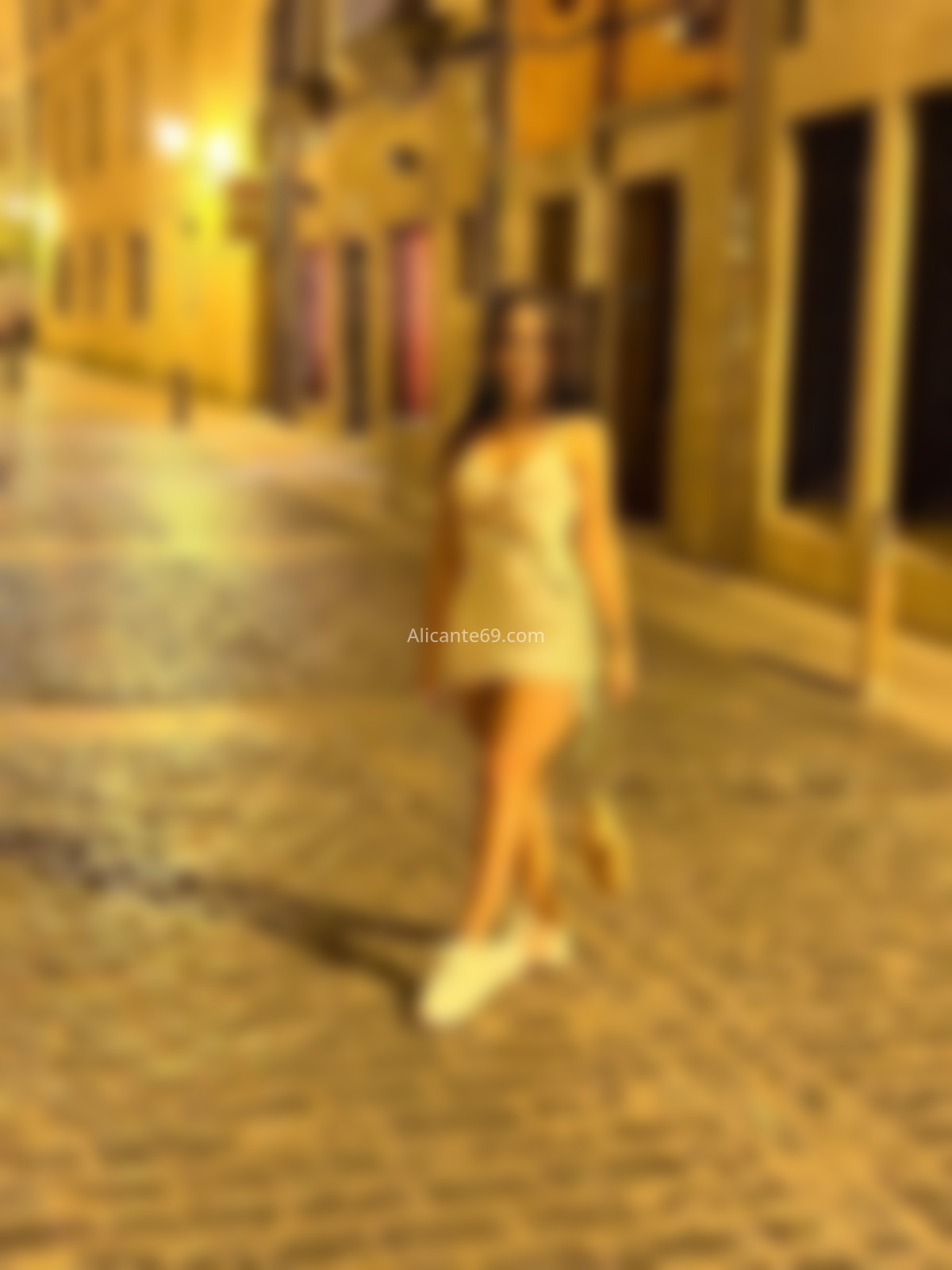 Isabella, simpática colombiana. 612258768. Citas en ALICANTE, ALICANTE. www.alicante69.com.