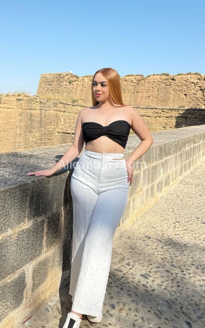 Cristal, colombiana rubia extrovertida. 612244192. Citas en ALICANTE, ALICANTE. www.alicante69.com.