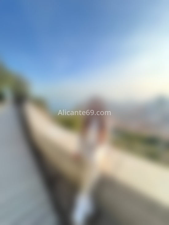 Hanna, jovencita encantadora . 621476351. Citas en ALICANTE, ALICANTE. www.alicante69.com.