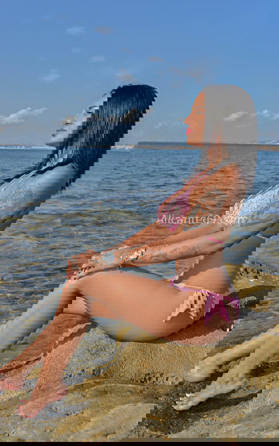 Mia, acabo de llegar por aquí. 666583362. Citas en ALICANTE, ALICANTE. www.alicante69.com.