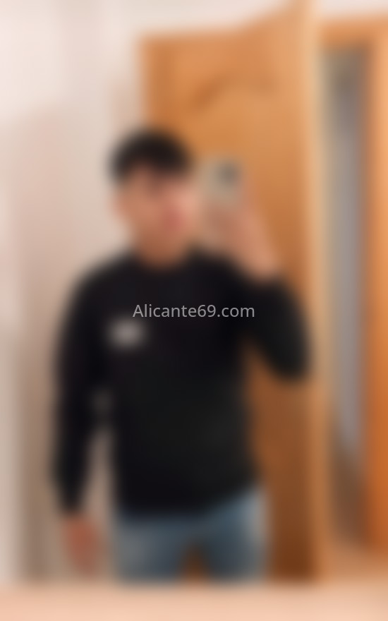 Diego, chico paraguayo . 633152670. Citas en ALICANTE, ALICANTE. www.alicante69.com.
